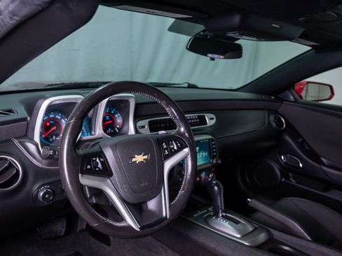 Used 2014 Chevrolet Camaro LT RWD image 19