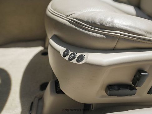 Used 2004 Cadillac XLR RWD image 51