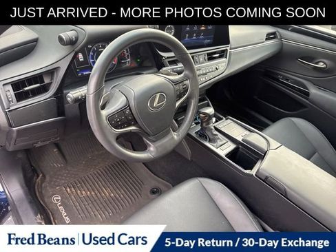 Used 2022 Lexus ES 350 image 10