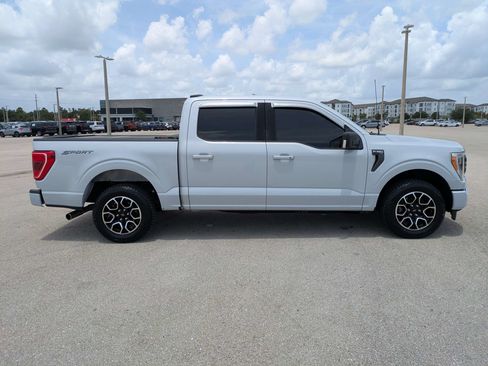Used 2022 Ford F150 XLT w/ Equipment Group 302A High RWD image 4