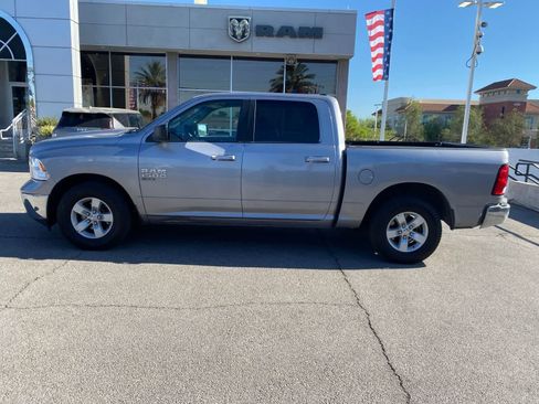 Used 2021 RAM 1500 Classic SLT RWD image 10