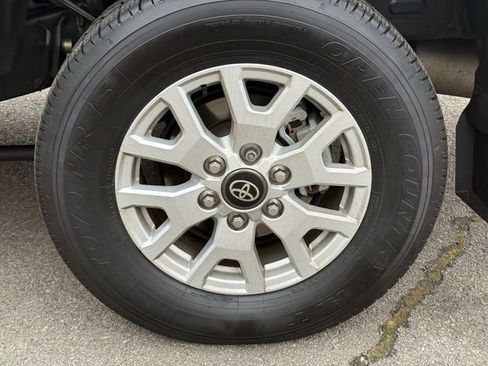 Used 2024 Toyota Tacoma SR5 image 13