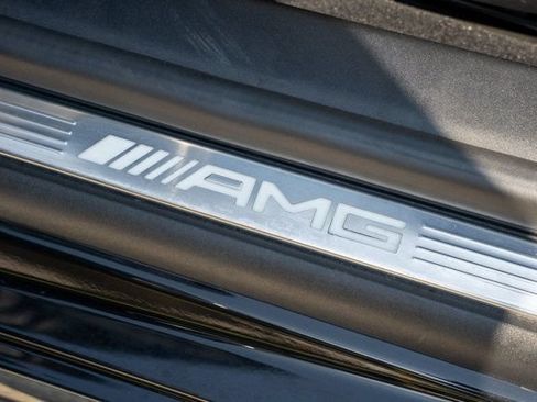 Used 2022 Mercedes-Benz SL 63 AMG 4MATIC image 26