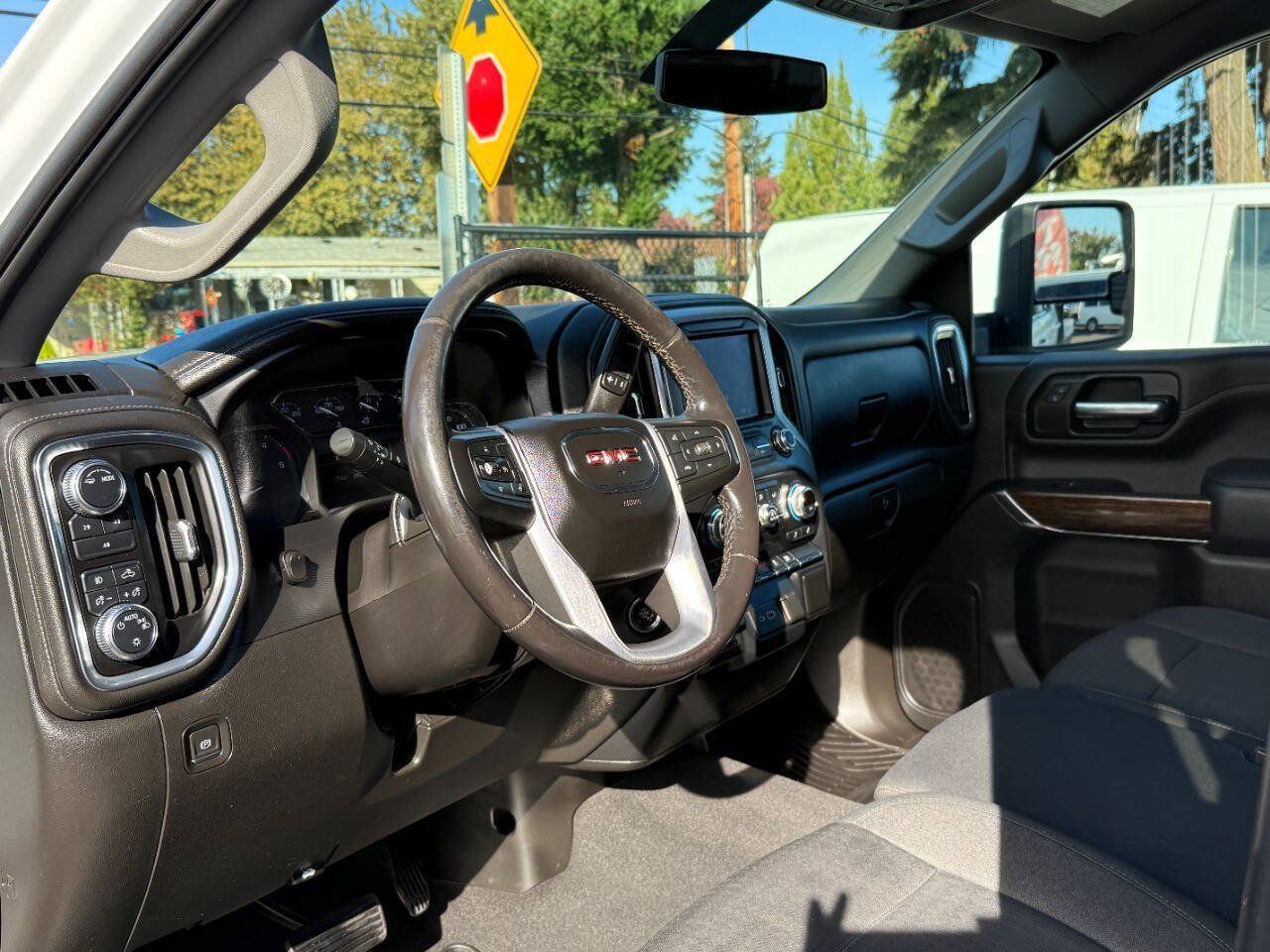 Used 2021 GMC Sierra 3500 SLE w/ SLE Convenience Package AWD/4WD image 24
