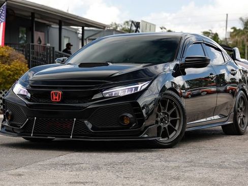 Used 2018 Honda Civic Sport image 1