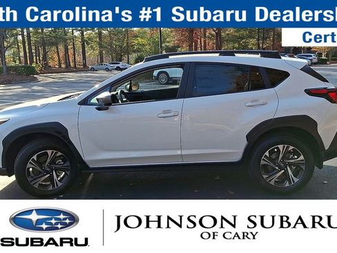 Used 2026 Subaru Crosstrek 2.0i Premium image 7