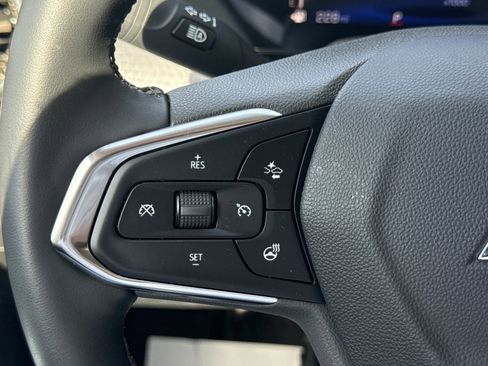 Used 2025 Chevrolet Trax ACTIV w/ Driver Confidence Package image 20