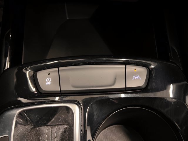 Certified 2025 Chevrolet Trax LT FWD image 22