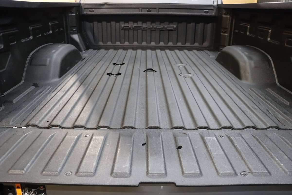 Used 2024 GMC Sierra 2500 Denali Ultimate AWD/4WD image 43
