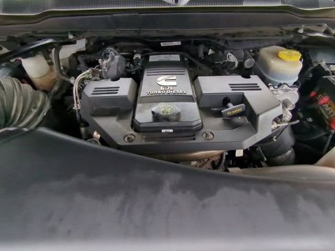 Used 2022 RAM 2500 Big Horn image 28