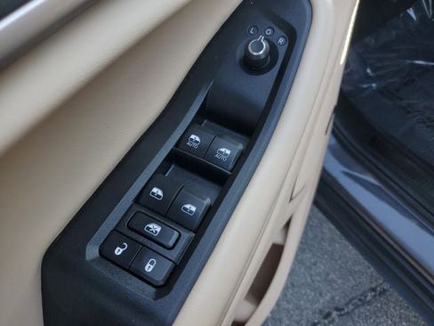 Certified 2022 Jeep Grand Cherokee L Limited image 27