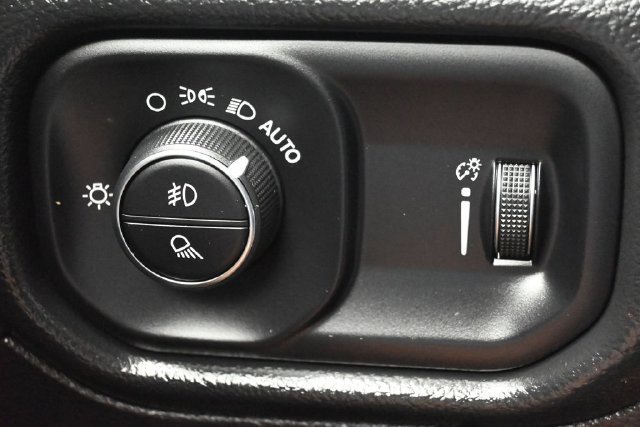 Used 2022 RAM 1500 Big Horn AWD/4WD image 23