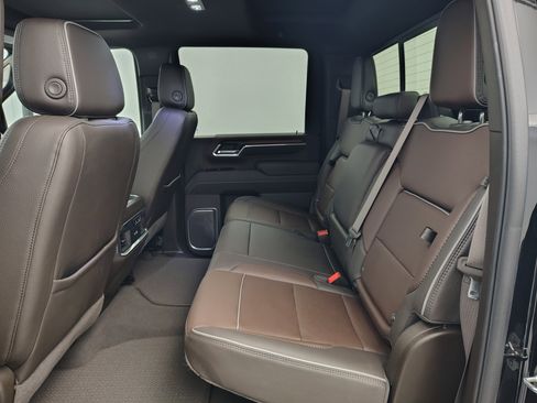 Used 2025 GMC Sierra 2500 Denali w/ Denali Reserve Package image 35