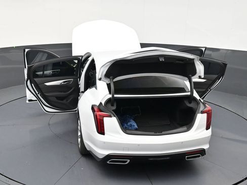 Used 2023 Cadillac CT5 Luxury RWD image 33