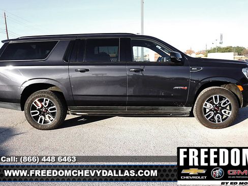 Used 2024 GMC Yukon XL AT4 image 43