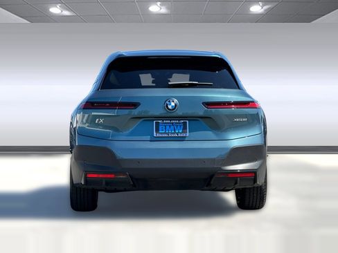 Certified 2023 BMW iX xDrive50 w/ Premium Package AWD/4WD image 10