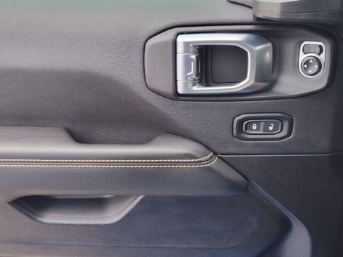 Used 2024 Jeep Wrangler Sahara w/ Technology Group image 23