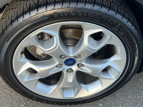 Used 2014 Ford Escape Titanium FWD image 17