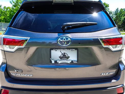 Used 2015 Toyota Highlander XLE AWD/4WD image 41