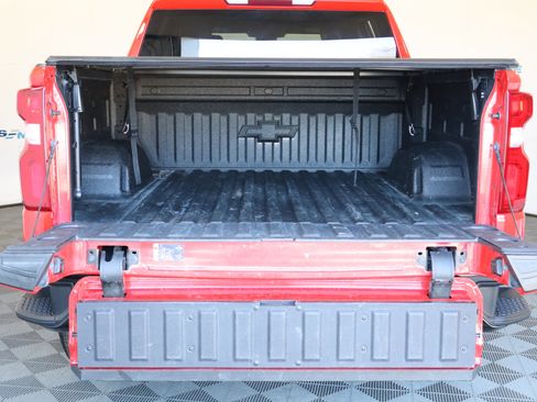 Used 2023 Chevrolet Silverado 1500 LT Trail Boss w/ Protection Package image 9