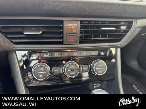 Used 2020 Volkswagen Jetta SEL image 15
