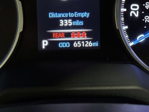 Used 2020 Toyota RAV4 LE AWD/4WD image 13