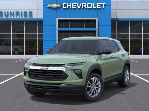 New 2026 Chevrolet TrailBlazer LS w/ LS Convenience Package FWD image 7
