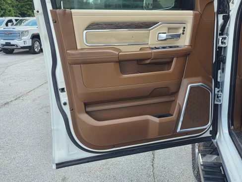 Used 2019 RAM 2500 Laramie AWD/4WD image 26