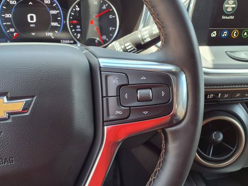 Used 2025 Chevrolet Blazer Premier w/ Driver Confidence II Package FWD image 22