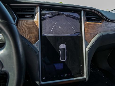Used 2018 Tesla Model S 75D AWD/4WD image 27