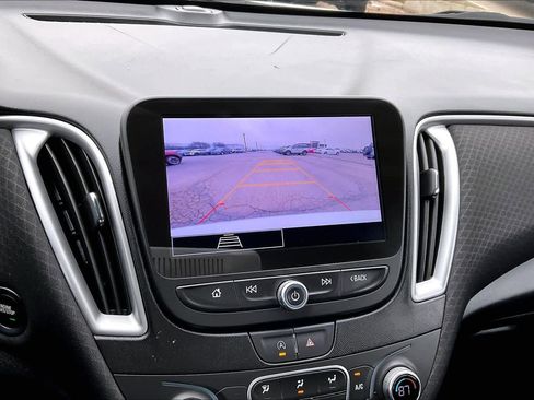 Used 2024 Chevrolet Malibu LT image 27