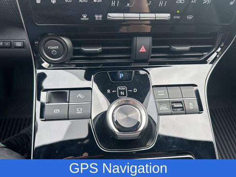 Used 2024 Toyota bZ4X XLE w/ Weather Package image 13