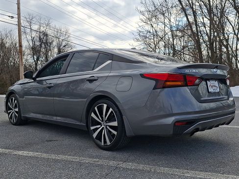 Used 2019 Nissan Altima 2.5 SR image 4