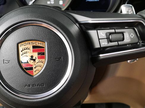 New 2026 Porsche Macan AWD/4WD image 12