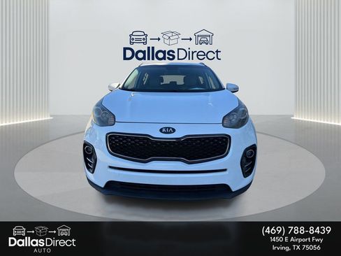 Used 2018 Kia Sportage EX image 3