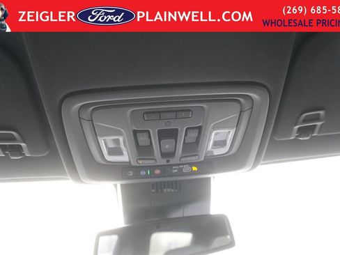 Used 2024 Chevrolet Silverado 2500 High Country image 30