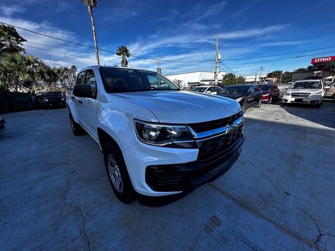 Used 2022 Chevrolet Colorado W/T w/ WT Convenience Package AWD/4WD image 4