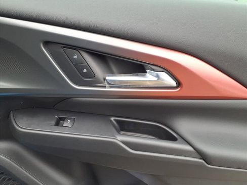 New 2026 Chevrolet Equinox EV RS image 21