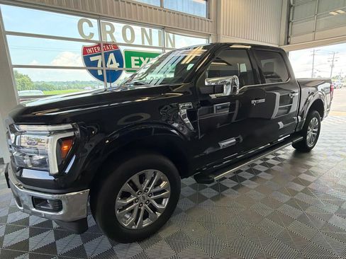 Used 2025 Ford F150 Lariat w/ Equipment Group 502A High AWD/4WD image 3
