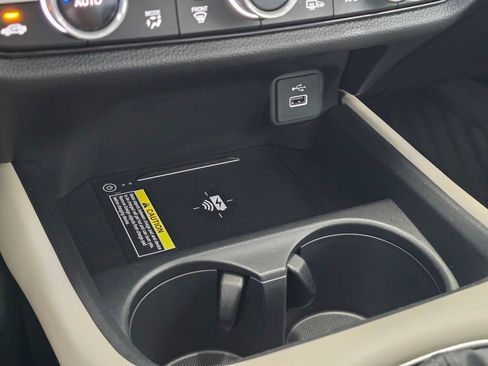 Used 2024 Honda HR-V EX-L image 27