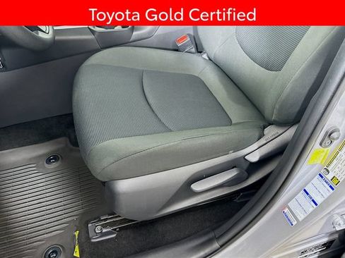 Certified 2021 Toyota RAV4 LE AWD/4WD image 19