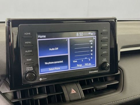 Certified 2022 Toyota RAV4 LE image 12