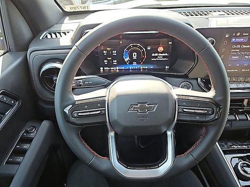 New 2025 Chevrolet Colorado Z71 w/ Midnight Edition image 15