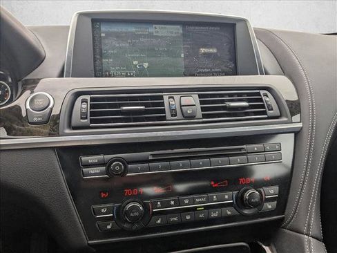 Used 2014 BMW 640i Convertible image 11