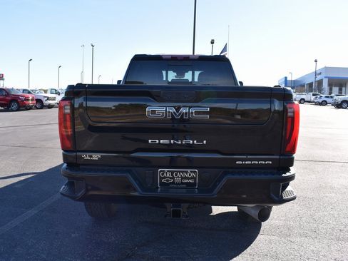 Used 2024 GMC Sierra 2500 Denali Ultimate w/ Max Trailering Package image 5