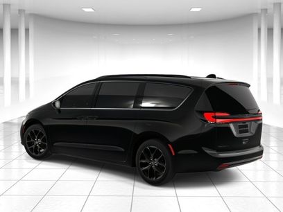 New 2026 Chrysler Pacifica Limited