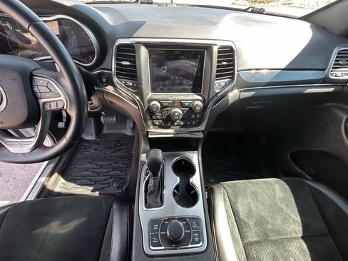 Used 2018 Jeep Grand Cherokee Trailhawk image 19