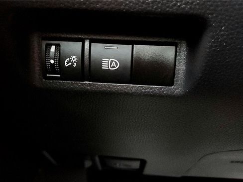 Used 2024 Toyota RAV4 LE image 32