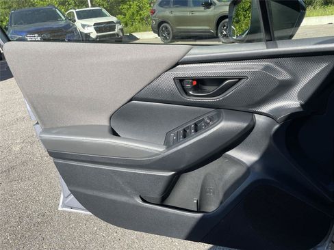 Certified 2024 Subaru Crosstrek 2.0i Premium w/ Crosstrek Mirror Package AWD/4WD image 24
