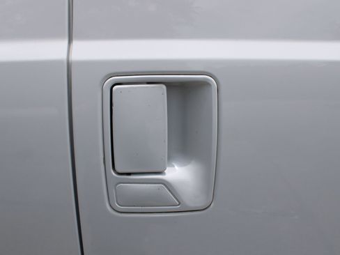 Used 2005 Ford Excursion Eddie Bauer AWD/4WD image 38